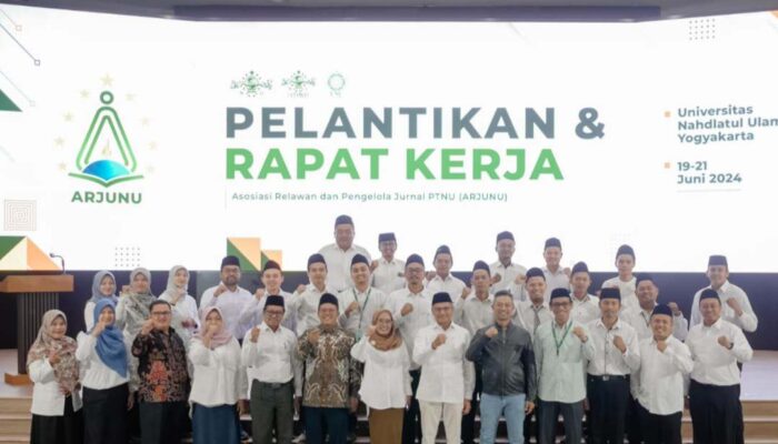 Tingkatkan Reputasi dan Kualitas Jurnal Ilmiah LPTNU PBNU Lantik Pengurus Arjunu