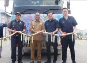 Pj Bupati Jombang Lepas Ekspor Kertas ke China