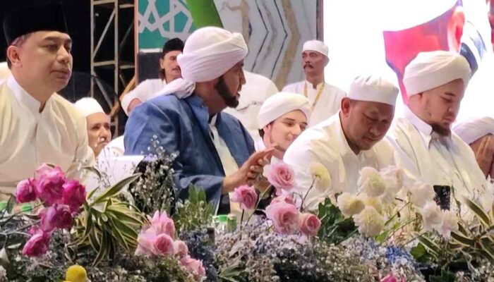 PT MNJ dan Pemkot, Gelar Surabaya Bersholawat Feat Habib Syech