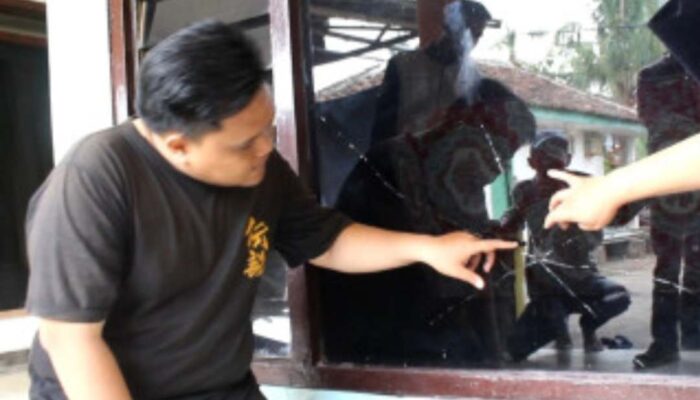 Tokoh Lumajang Ragukan Kebenaran Teror Tembakan di Rumah Timses Bacabup