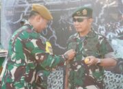 Pangkostrad dan Pangdivif 2 Kostrad Terima Brivet Kehormatan Astros Yonarmed 1 Ajusta Yudha