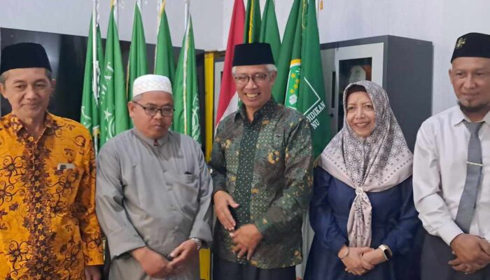 Bupati Malang Jadi Inspektur Upacara MPLS NUIS Campus Pakis