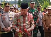 Bupati Malang ke Tirtoyudo Resmikan Jalan Utama Desa Tangkil – Pantai Sipelot Pujiharjo
