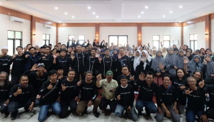 PWI Sidoarjo Gelar Ngaji Jurnalistik Bagi 100 Santri