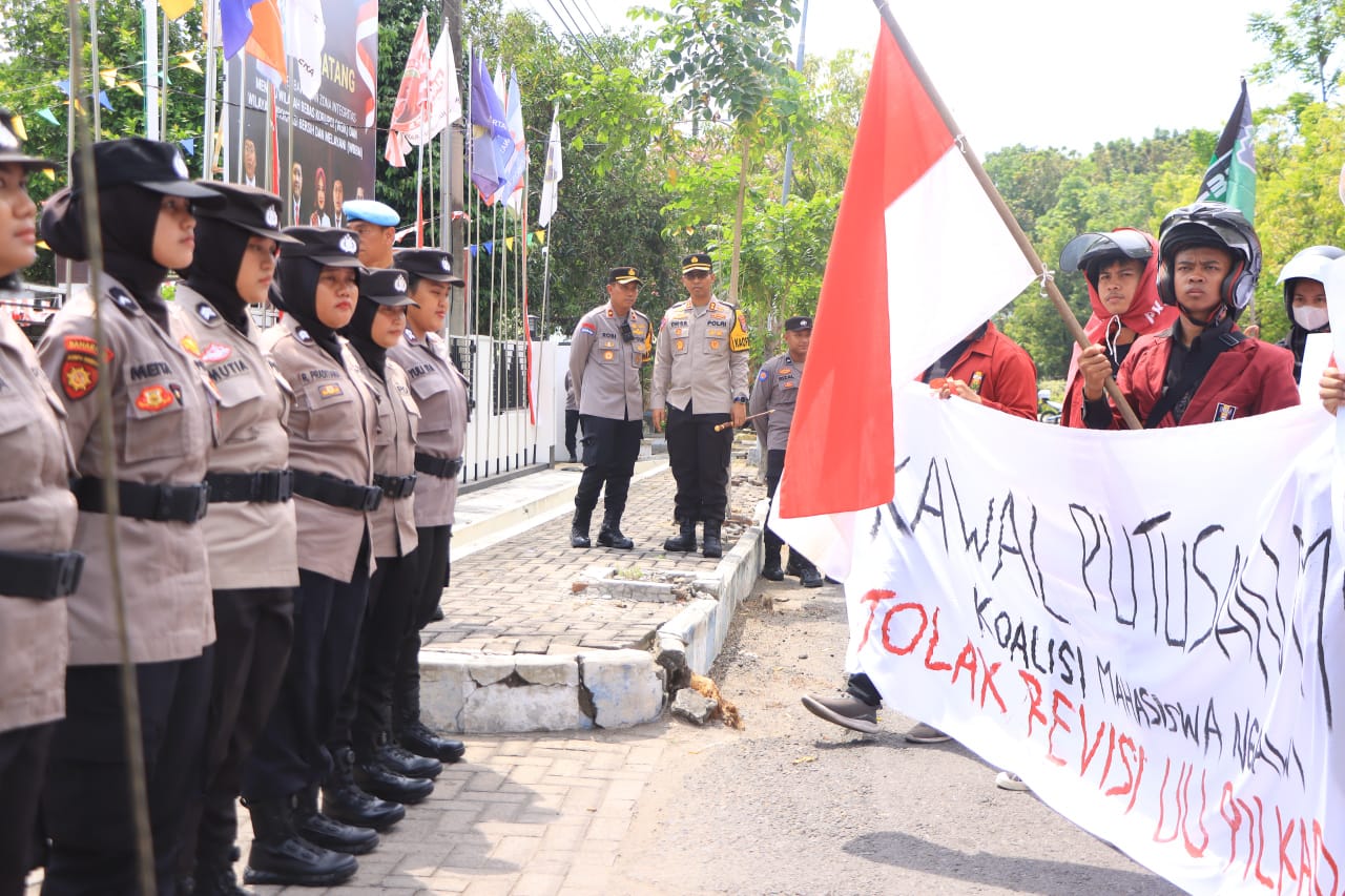 Aksi damai Mahasiswa Ngawi