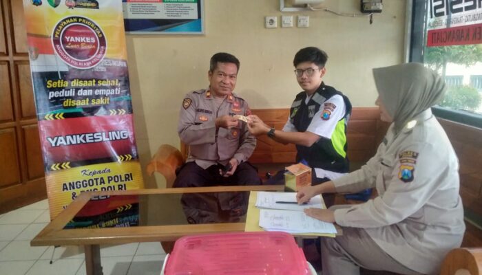 Dokkes Polres Ngawi Yankesling ke Polsek