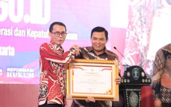 Pemkab Jember Raih Penghargaan Tertinggi JDIHN Awards