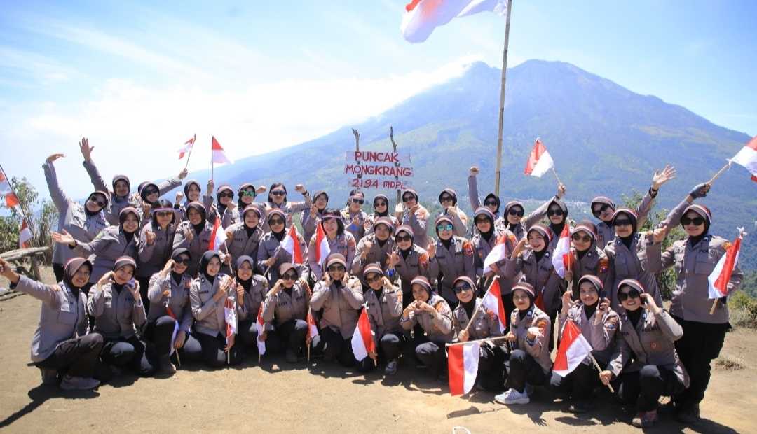 Puncak Mongkrang