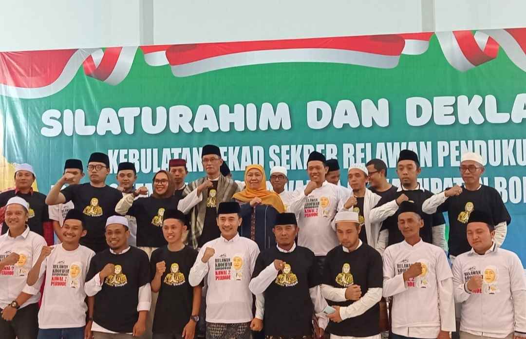24 KOMUNITAS