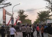 Aksi Demo Mahasiswa Ricuh, Robohkan Pagar DPRD Bojonegoro