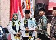 Diarak Ribuan Simpatisan, Sanusi-Lathifah Daftar ke KPU Kabupaten Malang