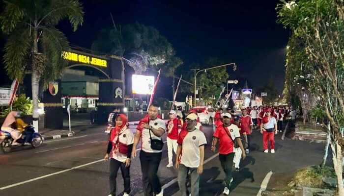Ribuan ASN Pemkab Jember Latihan Gerak Jalan Bersama Jelang Tajemtra