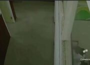 Viral, Rekaman CCTV Diduga Pejabat Dinas Pemkab Jombang Lakukan Tindakan Asusila di Kantor