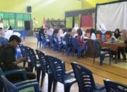 Kejar Beasiswa, Ribuan Mahasiswa Datangi Kantor Dinas Pendidikan Bojonegoro