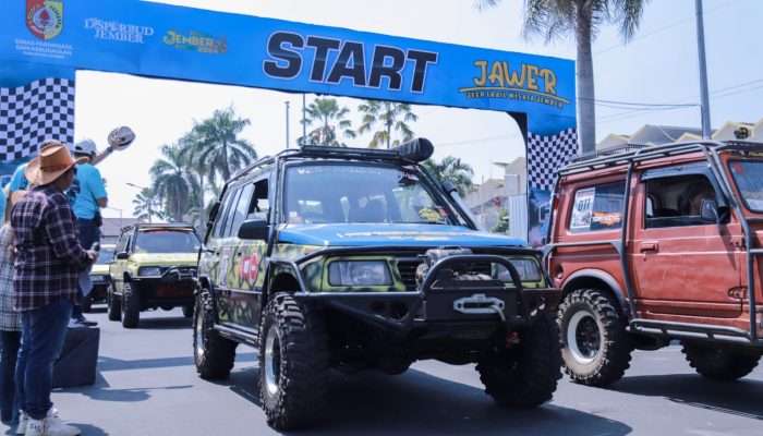 Ratusan Offroader Ikuti Jeep Trail Wisata Jember