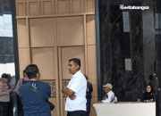 Duh, Sekuriti KPU Kabupaten Blitar Halangi Wartawan Meliput