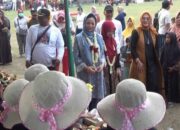 Di Jombang, Trisya Moeldoko Launching Batik dan Hadiri Festival Jambu Gondangmanis