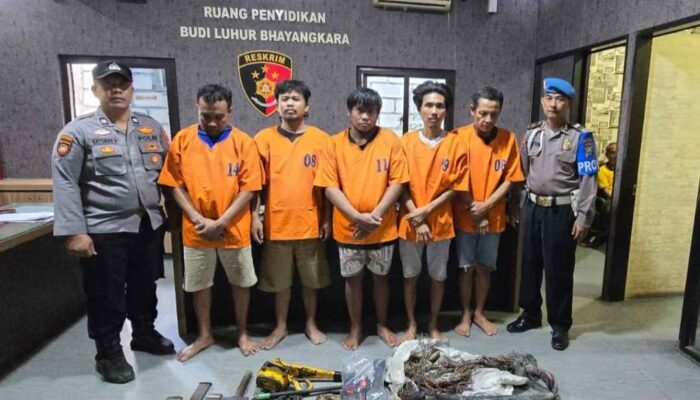 Polsek Asemrowo Amankan Komplotan Pencuri Kabel Milik PT Telkom