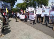 Tolak Praktik Jual Beli Jabatan di Pemkab Magetan, Ormas OI dan LIRA Gelar Demo