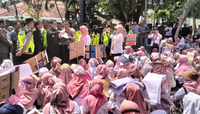 Ratusan Guru Swasta Bojonegoro Demo, Tuntut Keadilan Seleksi PPPK