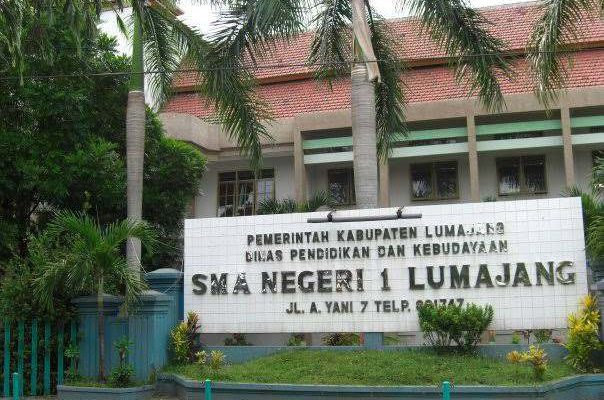 Sekolah Keluarkan Siswa Harus Dikaji Ulang