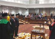 Ketua PN Bojonegoro Ambil Sumpah Ketua dan Dua Wakil Ketua DPRD