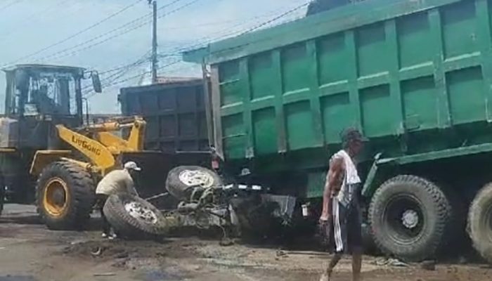 Braak! Dua Tronton vs Dumptruk di Lumajang Nyaris Renggut Nyawa