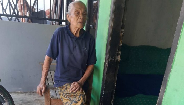 Mak Pon, Janda Berusia 99 Tahun di Kota Malang Ini Luput Bantuan