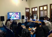 Pasca Debat Kesehatan, Perawat Hingga Dokter Deklarasi Dukung Khofifah-Emil