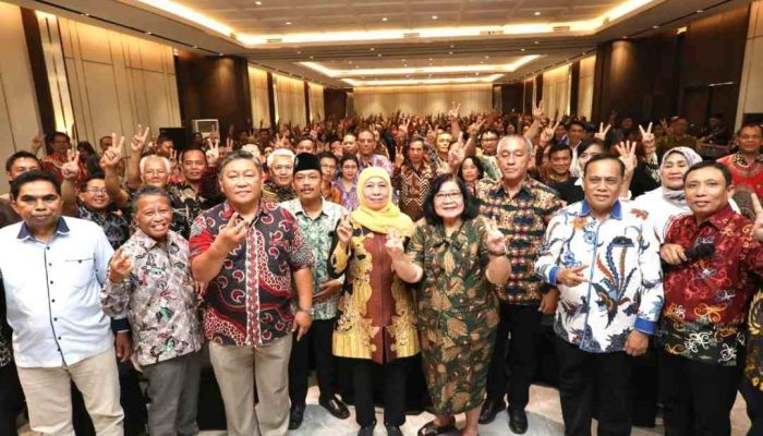 Tak Terbendung, 350 Pendeta se-Jatim Dukung Khofifah-Emil