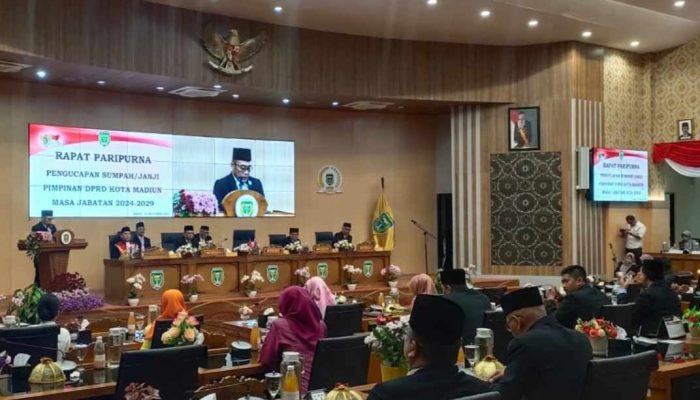 Pimpinan DPRD Kota Madiun Dilantik, Pj Wali Kota Siap Sinergi