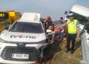 TVOne Berduka, Minibus Ditabrak, 2 Kru Meninggal