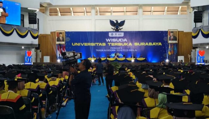 Wisuda Universitas Terbuka Surabaya 2024: Meniti Karir Gemilang