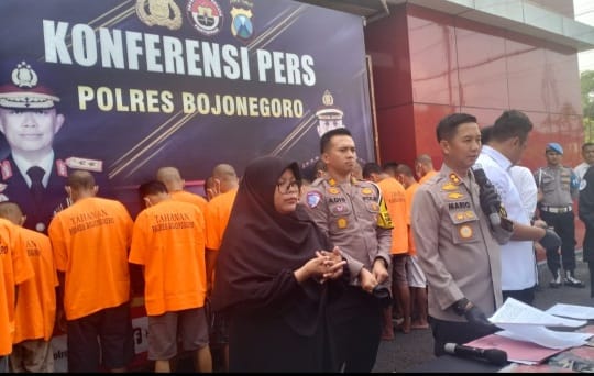 20 pelaku
