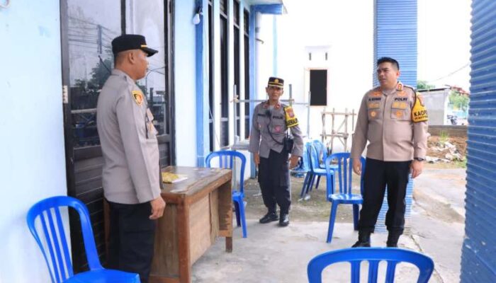 Kapolres Madiun Tinjau Logistik Pilkada 2024 di Gedung PPK