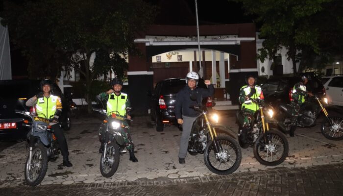 Kapolres dan Forkopimda Magetan Patroli Motor Cek Situasi Pasca Pilkada 2024