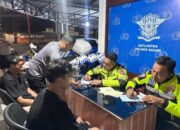 Satlantas Polres Ngawi Patroli Bluelight dan Tindak Balap Liar