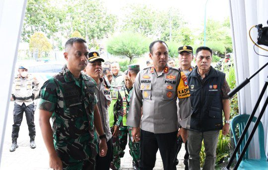 rapat pleno