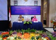 Kapolres Ngawi Ajak Bhayangkari Manfaatkan Pekarangan Rumah