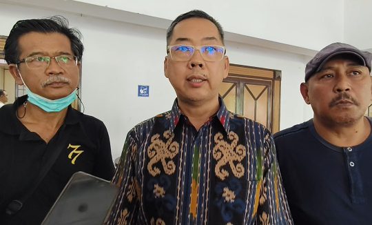 Bale Hinggil