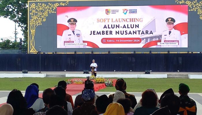 Satu-satunya Terbesar se-Indonesia, Megatron Alun-alun Jember Nusantara