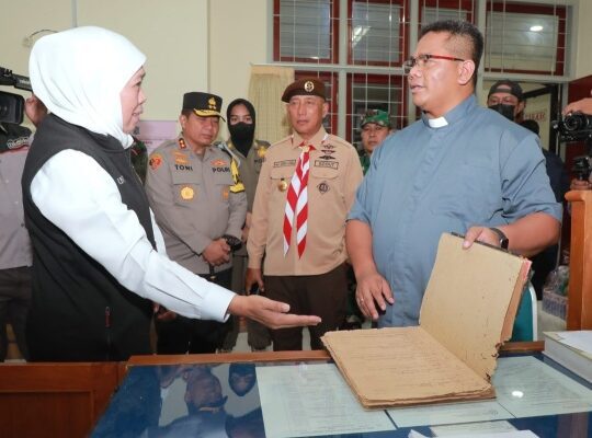 Khofifah Indar Parawansa: Jadikan Natal Momen Tebar Cinta Kasih dan Perkuat Kemanusiaan