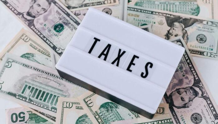 Mengupas Stagnasi Tax Ratio: Refleksi Sistem Pajak Indonesia