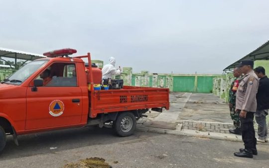 Disnakkan Bojonegoro Tutup Sementara Transaksi Jual Beli di Pasar Hewan