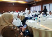 Studi Lapangan: Mahasiswi UNIDA Gontor Dalami Peran Kehumasan di BKKBN Jatim