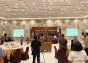 Personel Polres Ngawi Amankan Pleno Penetapan Pemenang Pilkada 2024