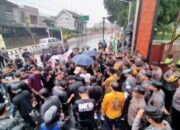 Mahasiswa Aliansi Kediri Menggugat Tolak Keras Kebijakan Inpres 1 Tahun 2025