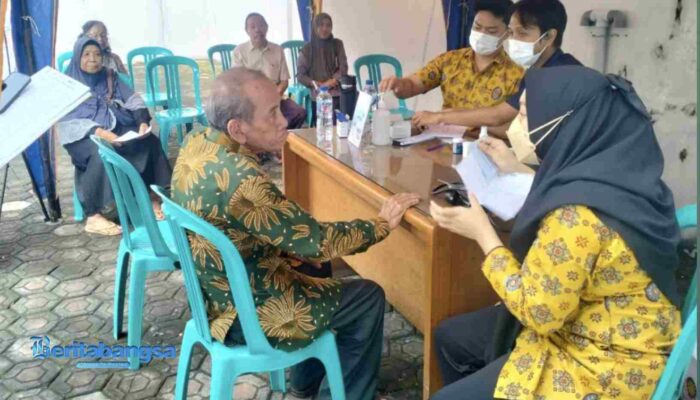 Di Hari Kasih Sayang, BRI Jombang Hadirkan Layanan Cek Kesehatan Gratis