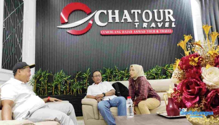 Jalan Sehat HPN PWI Jatim, CHATour Beri Umrah Gratis