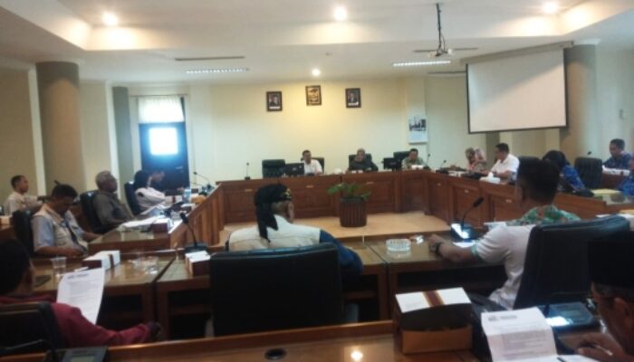 Ketua DPRD Magetan Pimpin Audensi Tambang di Ruang Banggar